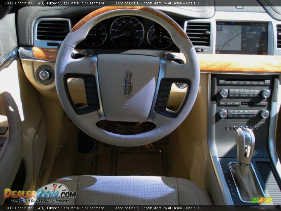 2011 Lincoln MKS FWD Tuxedo Black Metallic / Cashmere Photo #7