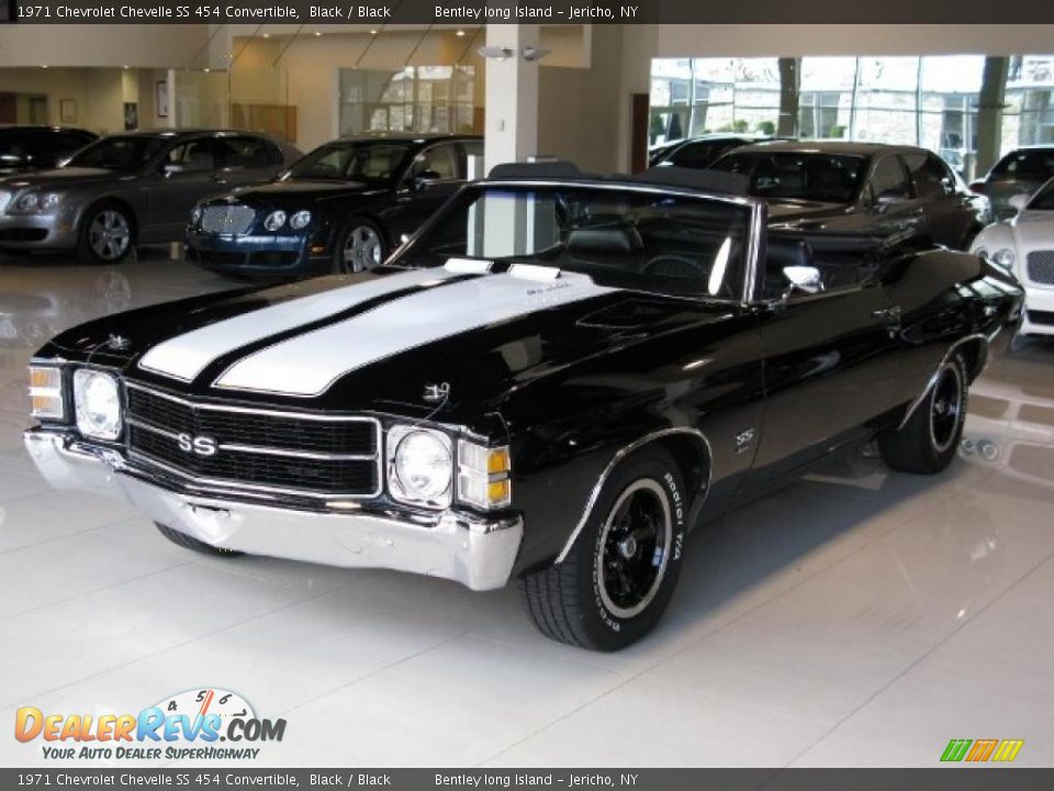 Front 3/4 View of 1971 Chevrolet Chevelle SS 454 Convertible Photo #1