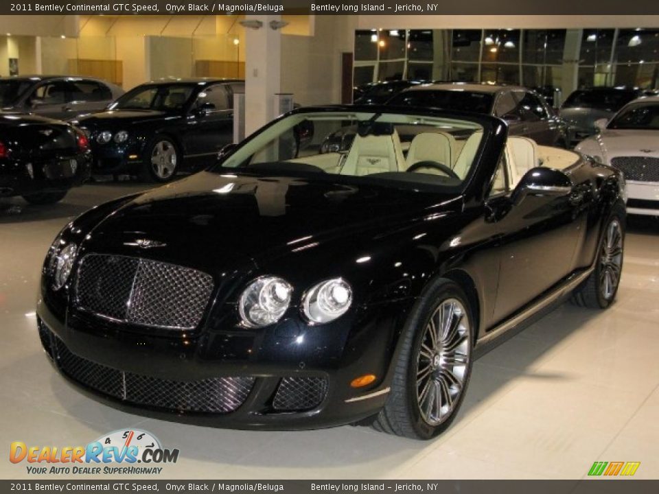 Front 3/4 View of 2011 Bentley Continental GTC Speed Photo #1