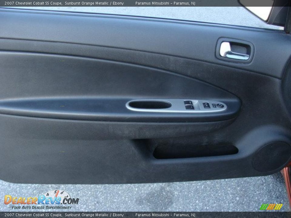 Door Panel of 2007 Chevrolet Cobalt SS Coupe Photo #8