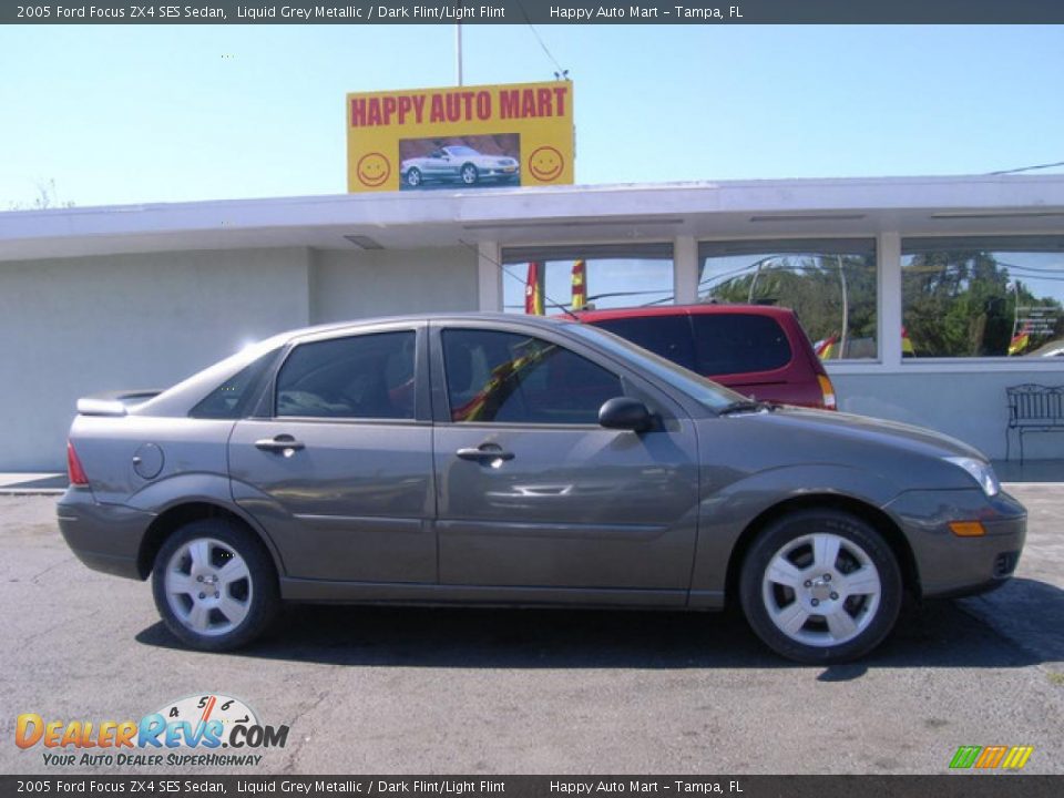 2005 Ford Focus ZX4 SES Sedan Liquid Grey Metallic / Dark Flint/Light Flint Photo #1