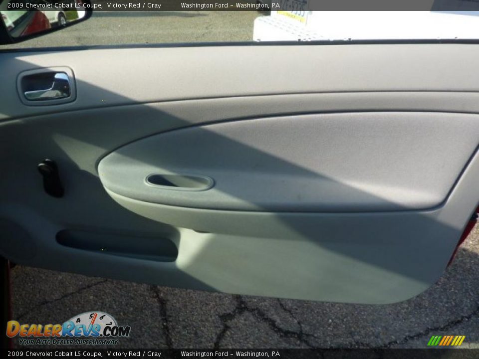 2009 Chevrolet Cobalt LS Coupe Victory Red / Gray Photo #16