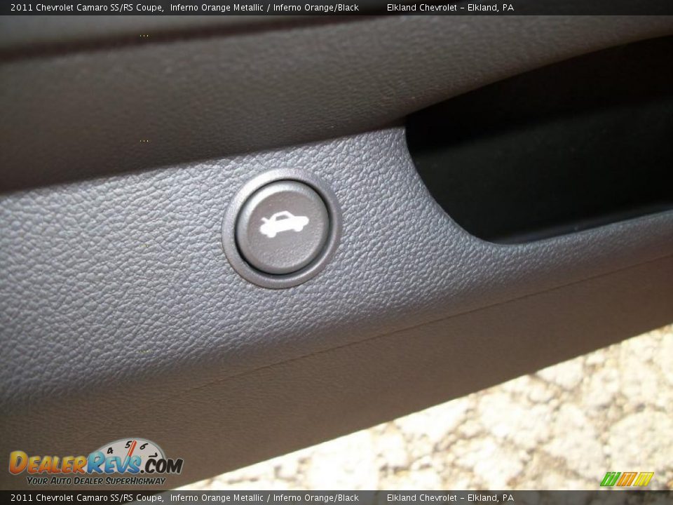 2011 Chevrolet Camaro SS/RS Coupe Inferno Orange Metallic / Inferno Orange/Black Photo #27