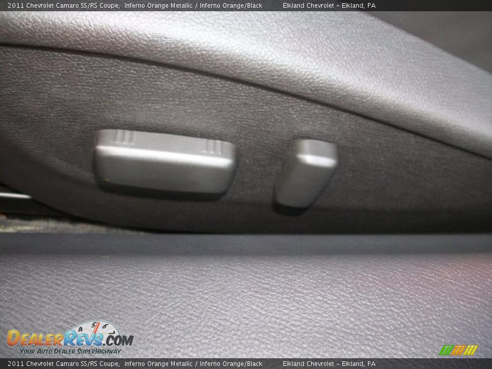 2011 Chevrolet Camaro SS/RS Coupe Inferno Orange Metallic / Inferno Orange/Black Photo #30