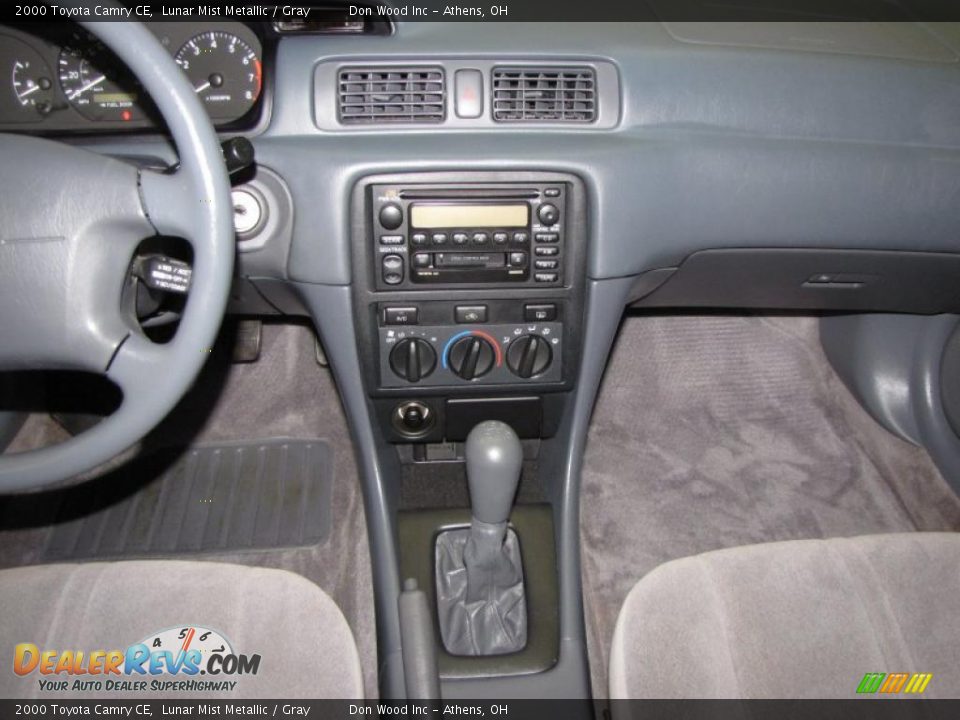 2000 Toyota Camry CE Lunar Mist Metallic / Gray Photo #10