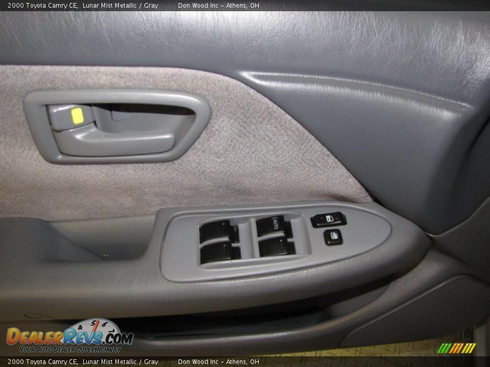 2000 Toyota Camry CE Lunar Mist Metallic / Gray Photo #16