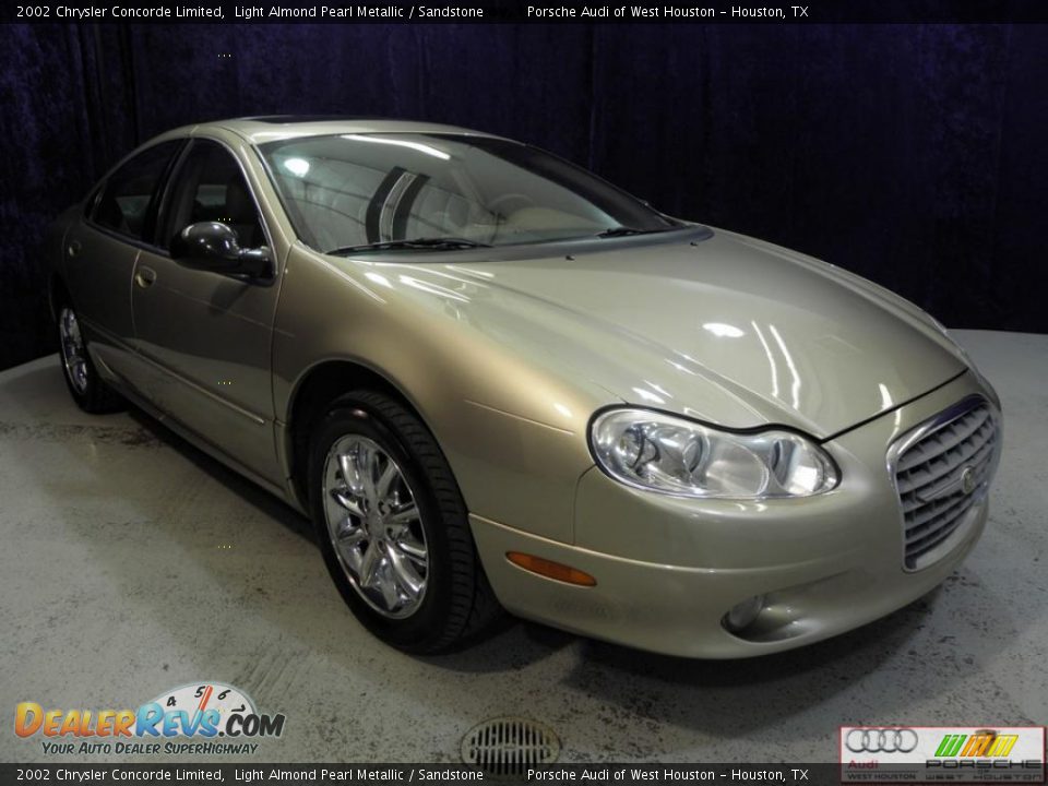 2002 Chrysler Concorde Limited Light Almond Pearl Metallic / Sandstone Photo #1