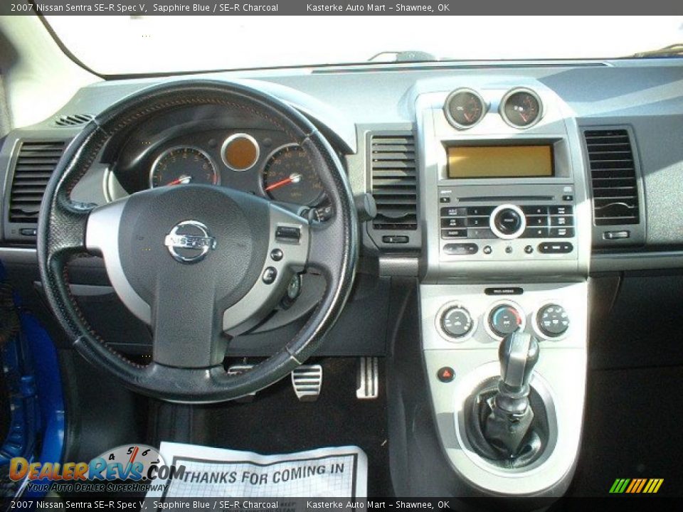 Dashboard of 2007 Nissan Sentra SE-R Spec V Photo #10