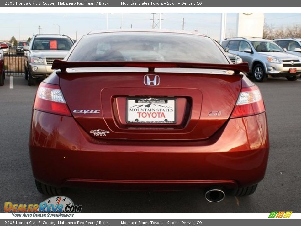 2006 Honda Civic Si Coupe Habanero Red Pearl / Black Photo #3