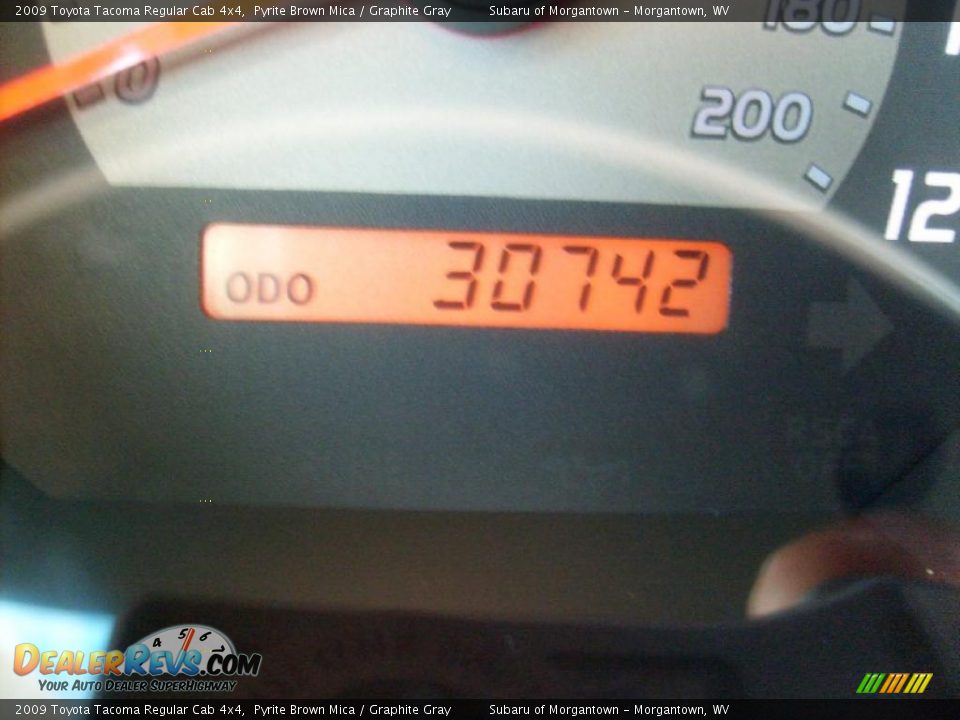 2009 Toyota Tacoma Regular Cab 4x4 Pyrite Brown Mica / Graphite Gray Photo #20