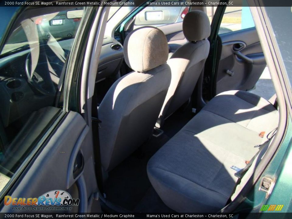 2000 Ford Focus SE Wagon Rainforest Green Metallic / Medium Graphite Photo #11
