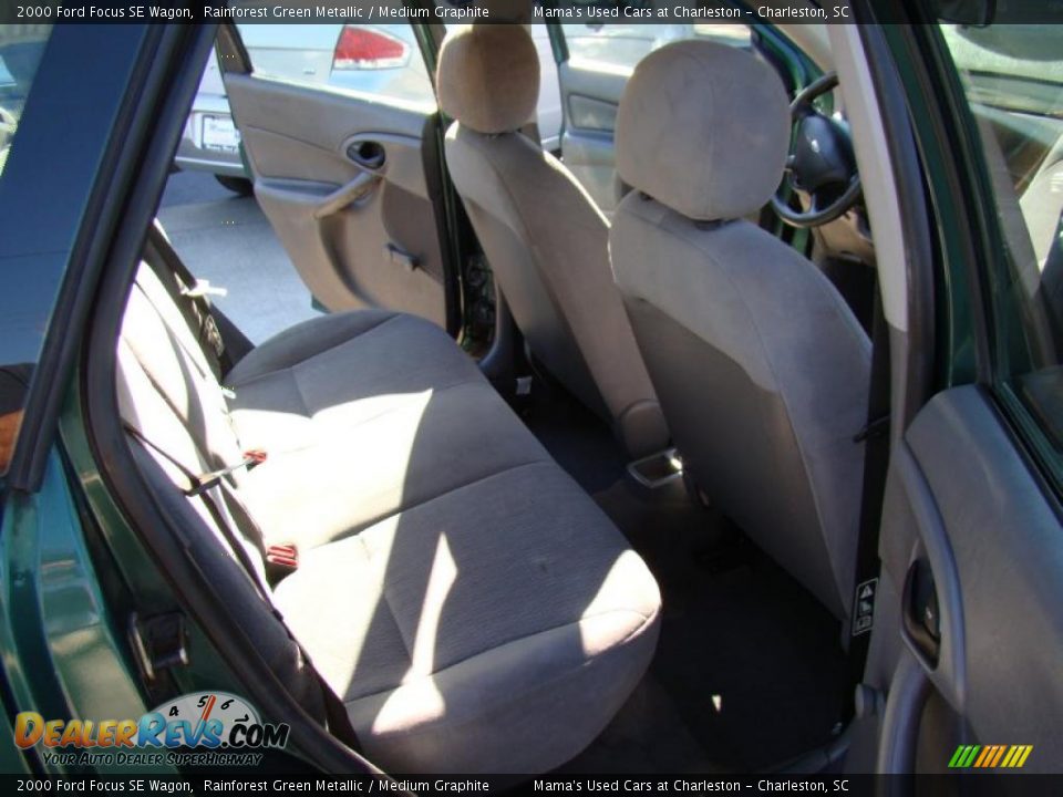 2000 Ford Focus SE Wagon Rainforest Green Metallic / Medium Graphite Photo #17