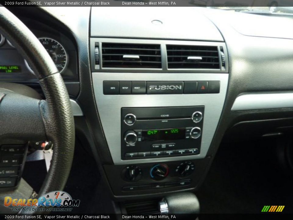 2009 Ford Fusion SE Vapor Silver Metallic / Charcoal Black Photo #13