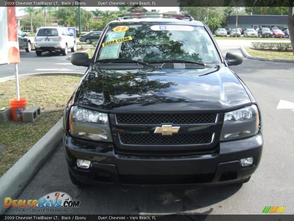 2009 Chevrolet TrailBlazer LT Black / Ebony Photo #2