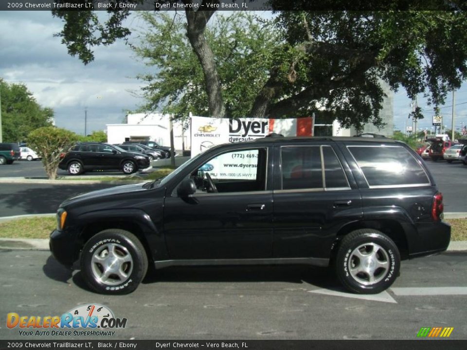 2009 Chevrolet TrailBlazer LT Black / Ebony Photo #3