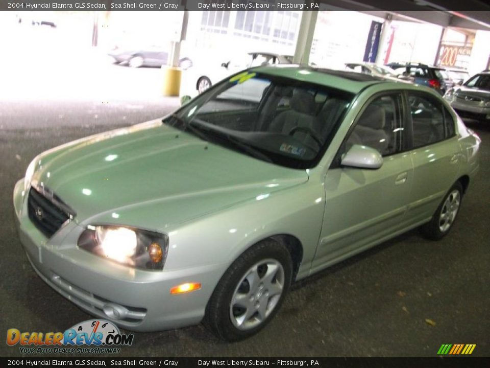 2004 Hyundai Elantra GLS Sedan Sea Shell Green / Gray Photo #9