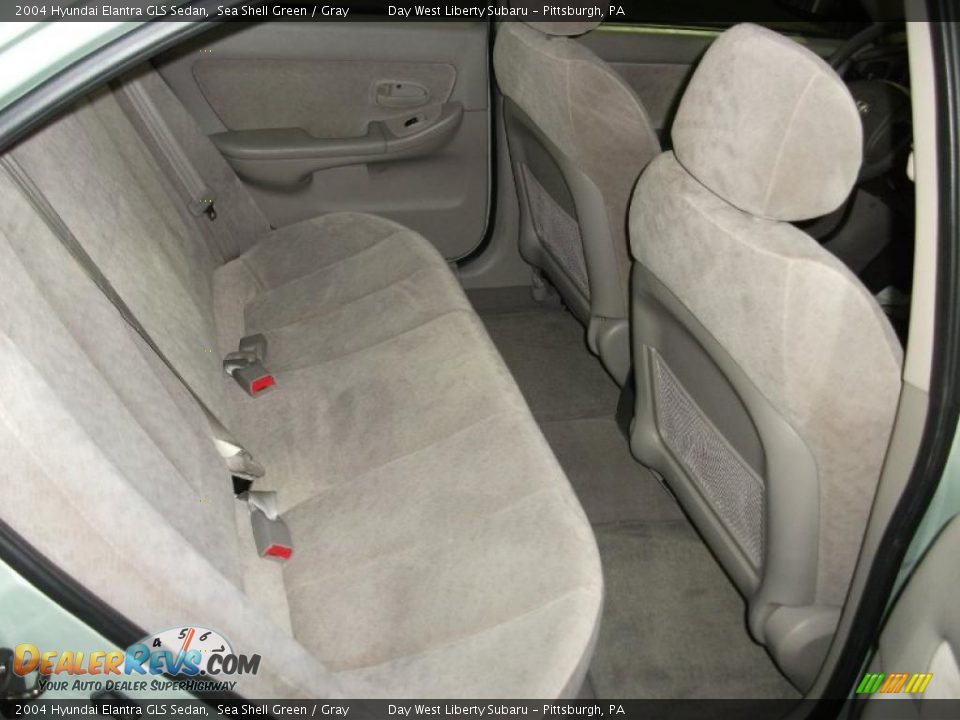 2004 Hyundai Elantra GLS Sedan Sea Shell Green / Gray Photo #15