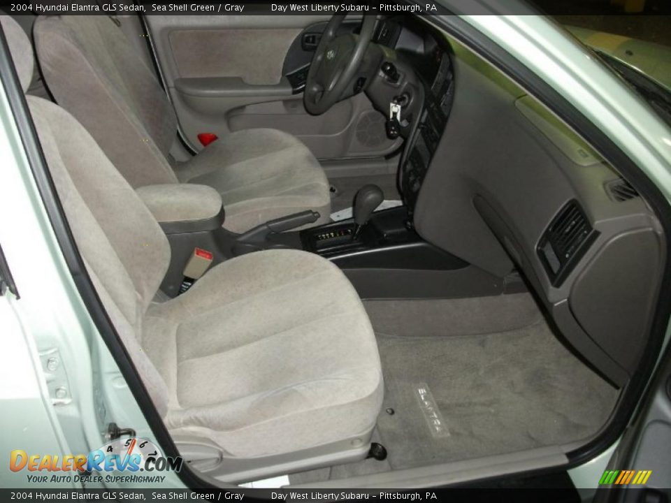 2004 Hyundai Elantra GLS Sedan Sea Shell Green / Gray Photo #16