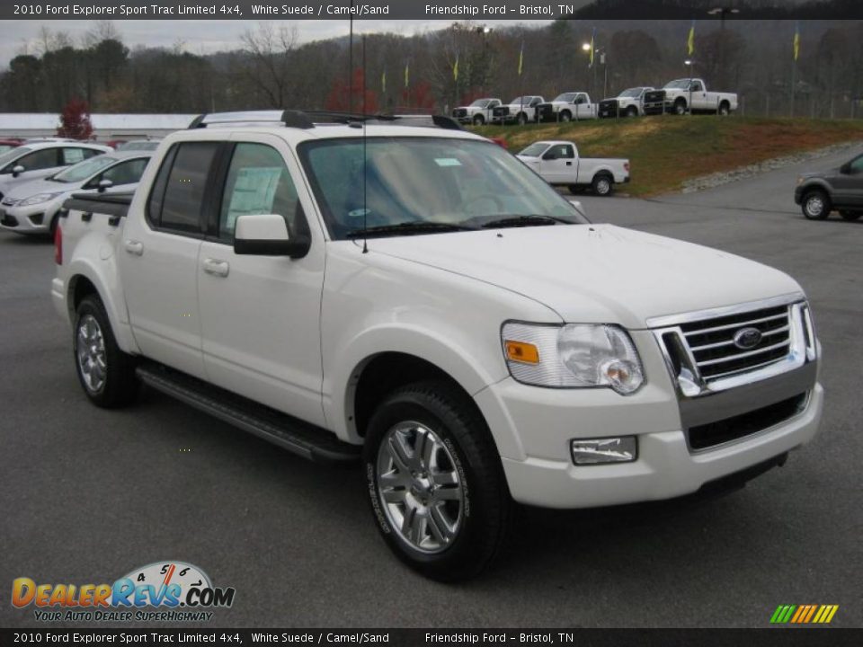 Front 3/4 View of 2010 Ford Explorer Sport Trac Limited 4x4 Photo #4