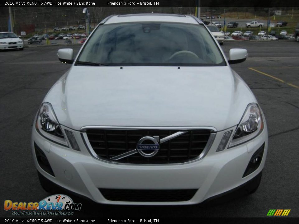 2010 Volvo XC60 T6 AWD Ice White / Sandstone Photo #3