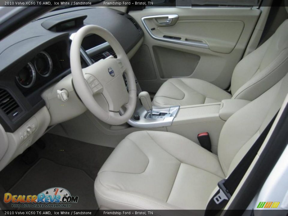 2010 Volvo XC60 T6 AWD Ice White / Sandstone Photo #12
