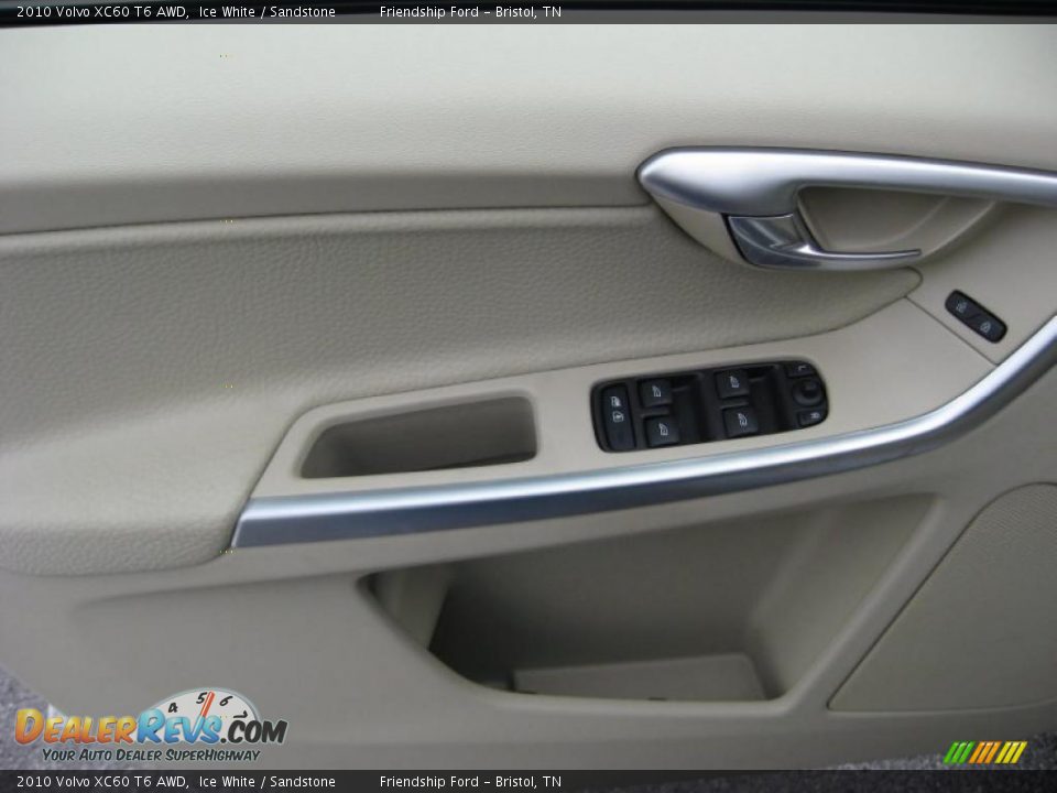 2010 Volvo XC60 T6 AWD Ice White / Sandstone Photo #14