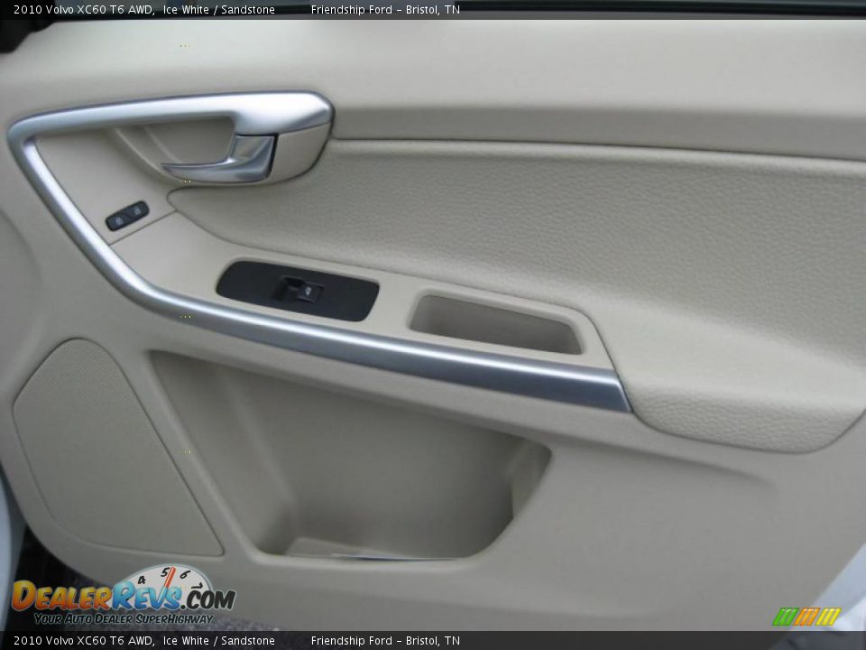 2010 Volvo XC60 T6 AWD Ice White / Sandstone Photo #20