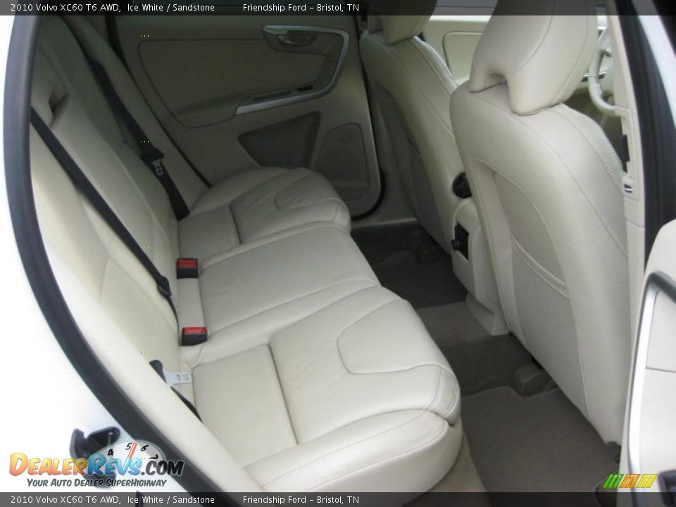 2010 Volvo XC60 T6 AWD Ice White / Sandstone Photo #21