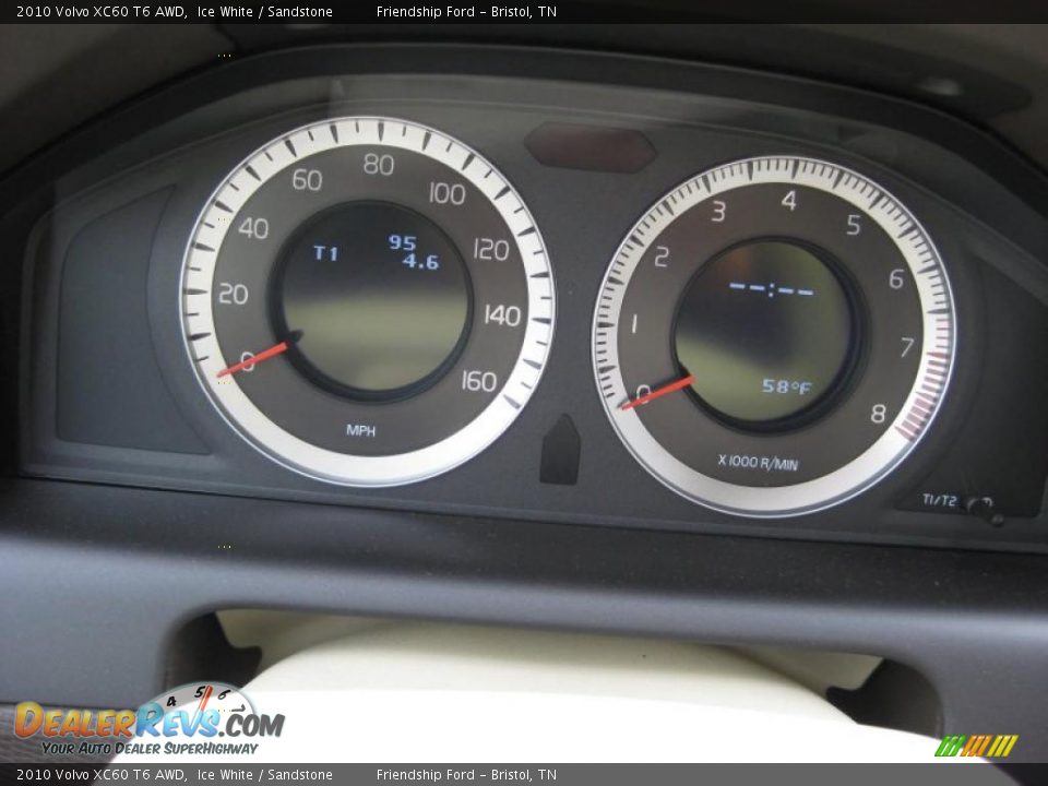 2010 Volvo XC60 T6 AWD Ice White / Sandstone Photo #28