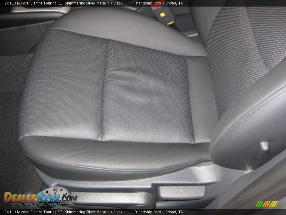 2011 Hyundai Elantra Touring SE Shimmering Silver Metallic / Black Photo #13