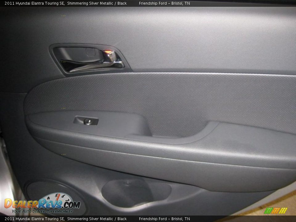2011 Hyundai Elantra Touring SE Shimmering Silver Metallic / Black Photo #23