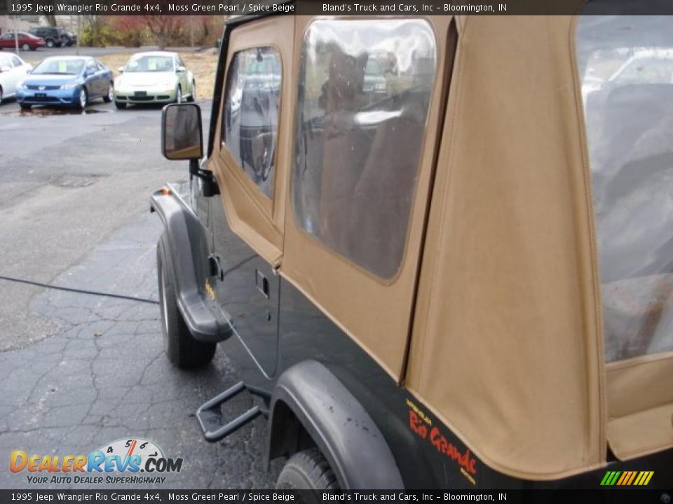 1995 Jeep Wrangler Rio Grande 4x4 Moss Green Pearl / Spice Beige Photo #6