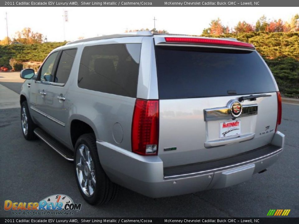 2011 Cadillac Escalade ESV Luxury AWD Silver Lining Metallic / Cashmere/Cocoa Photo #2