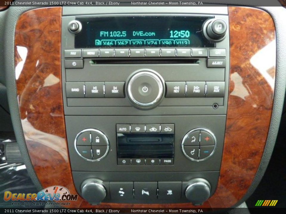 Controls of 2011 Chevrolet Silverado 1500 LTZ Crew Cab 4x4 Photo #18