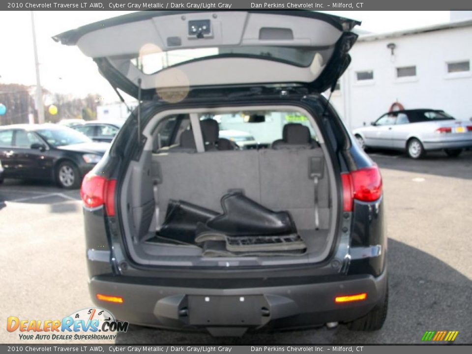 2010 Chevrolet Traverse LT AWD Cyber Gray Metallic / Dark Gray/Light Gray Photo #7