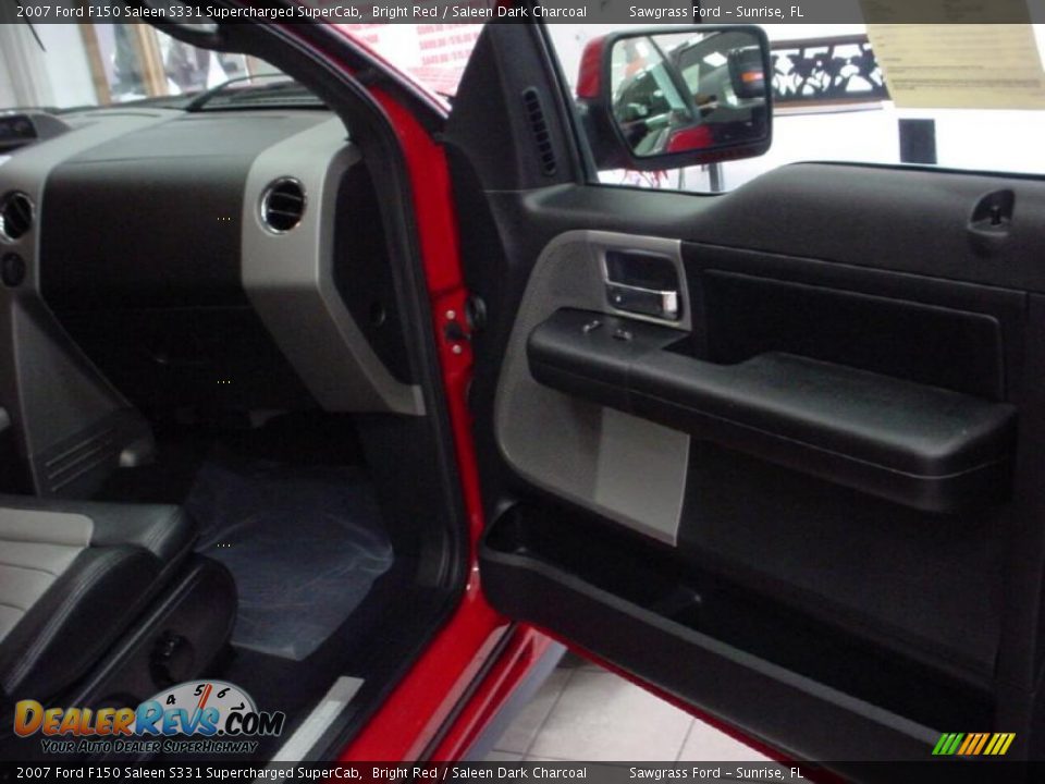 Door Panel of 2007 Ford F150 Saleen S331 Supercharged SuperCab Photo #19