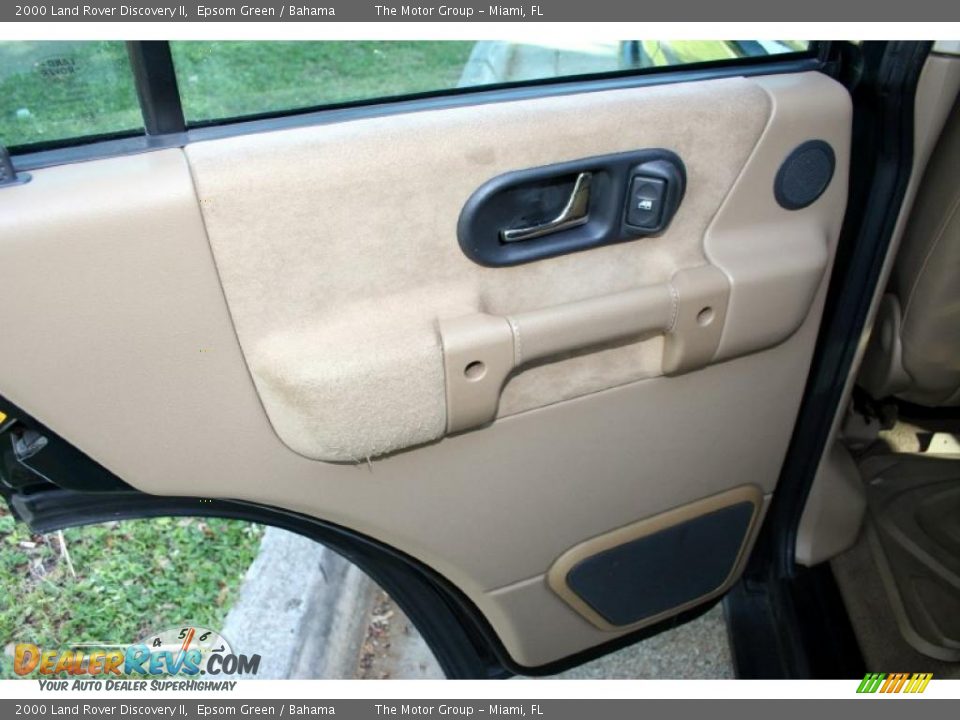 Door Panel of 2000 Land Rover Discovery II  Photo #21