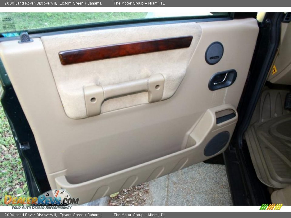 2000 Land Rover Discovery II Epsom Green / Bahama Photo #23