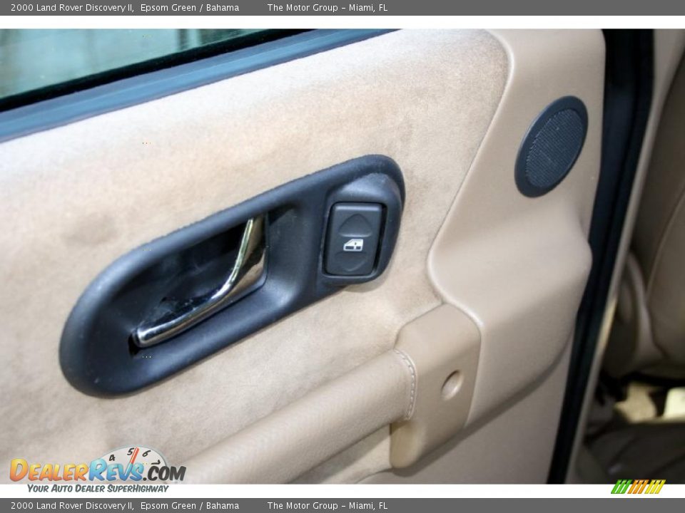 2000 Land Rover Discovery II Epsom Green / Bahama Photo #27