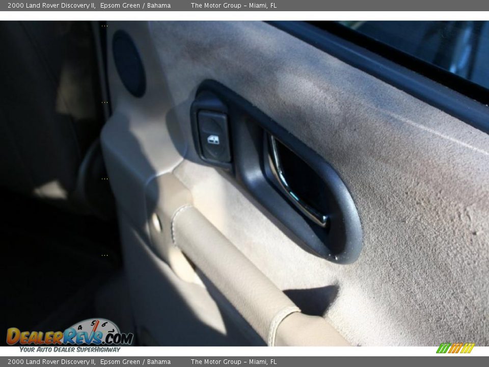 2000 Land Rover Discovery II Epsom Green / Bahama Photo #28