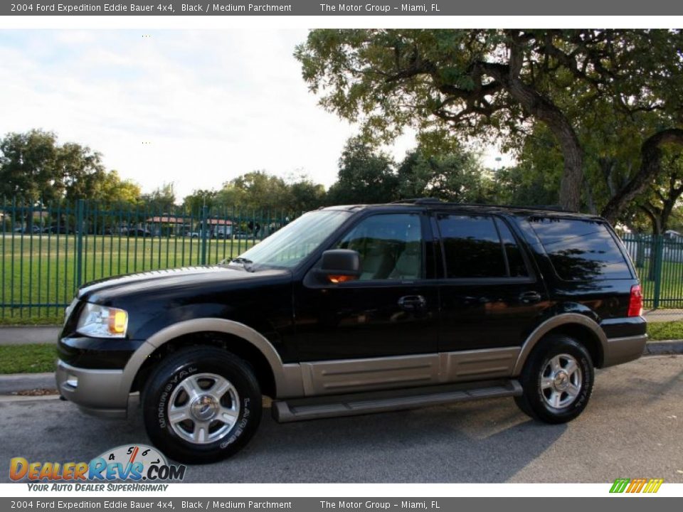 2004 Ford Expedition Eddie Bauer 4x4 Black / Medium Parchment Photo #2