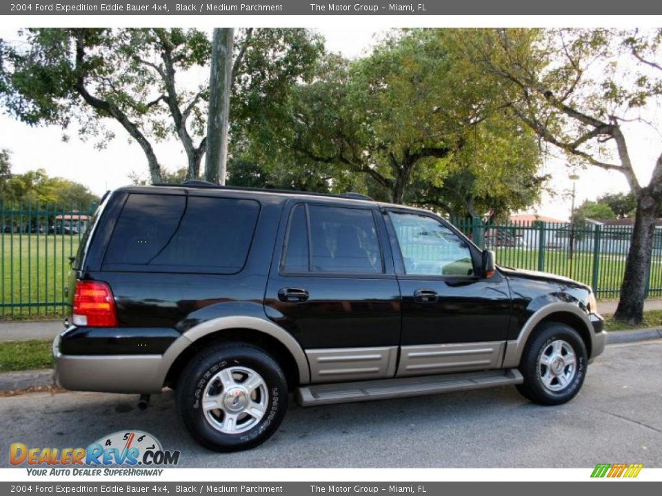 2004 Ford Expedition Eddie Bauer 4x4 Black / Medium Parchment Photo #8