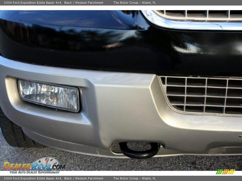 2004 Ford Expedition Eddie Bauer 4x4 Black / Medium Parchment Photo #13