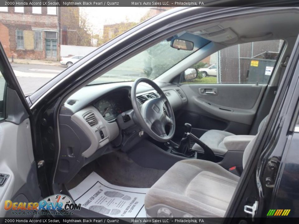 Quartz Interior 2000 Honda Accord Lx Sedan Photo 16