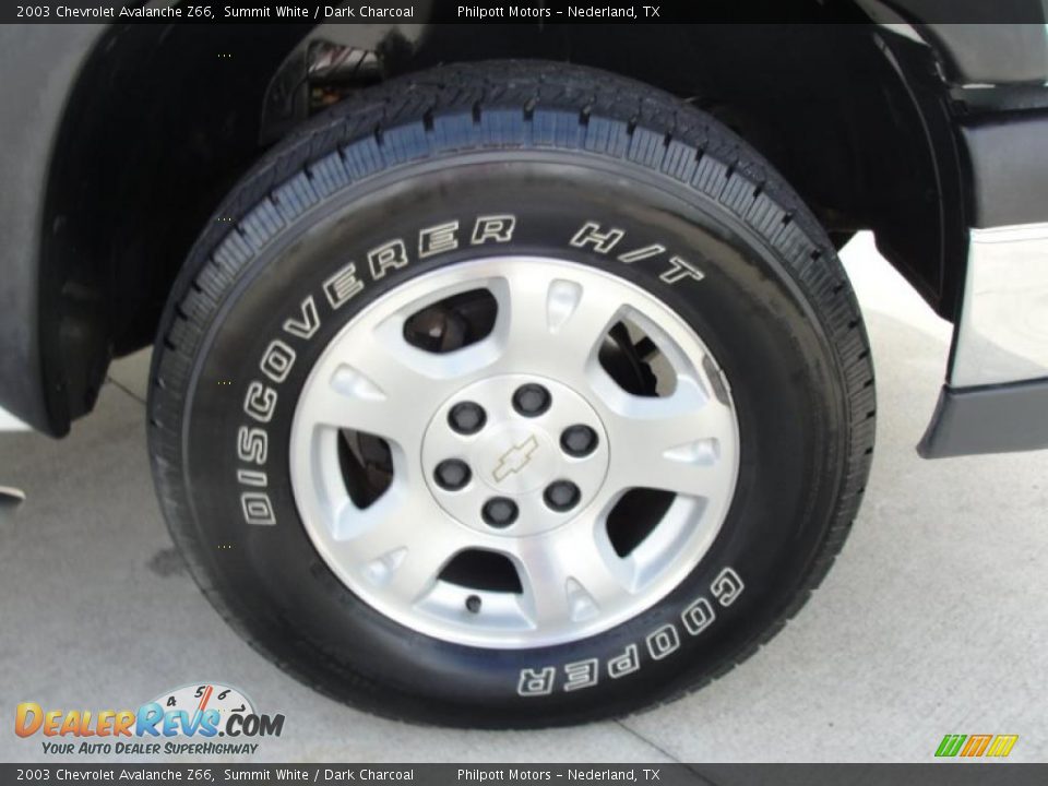 2003 Chevrolet Avalanche Z66 Wheel Photo #15