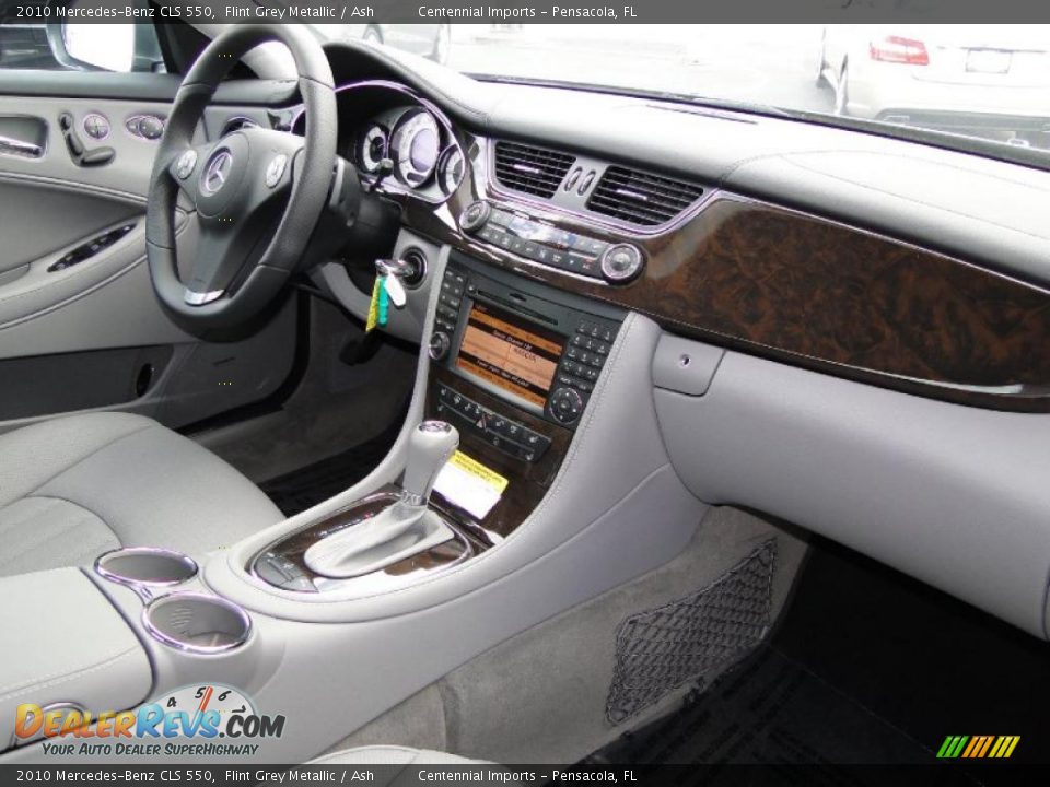 Dashboard of 2010 Mercedes-Benz CLS 550 Photo #18