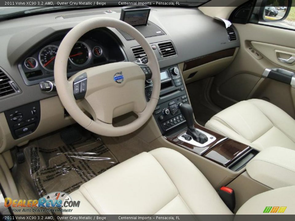 Beige Interior - 2011 Volvo XC90 3.2 AWD Photo #20