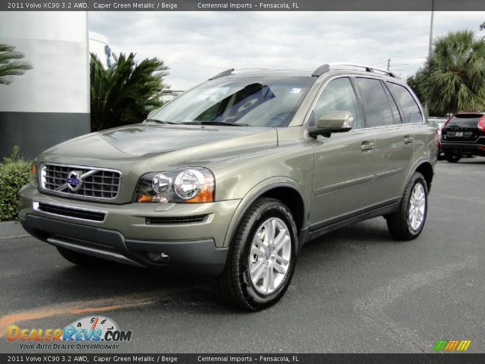 Front 3/4 View of 2011 Volvo XC90 3.2 AWD Photo #17