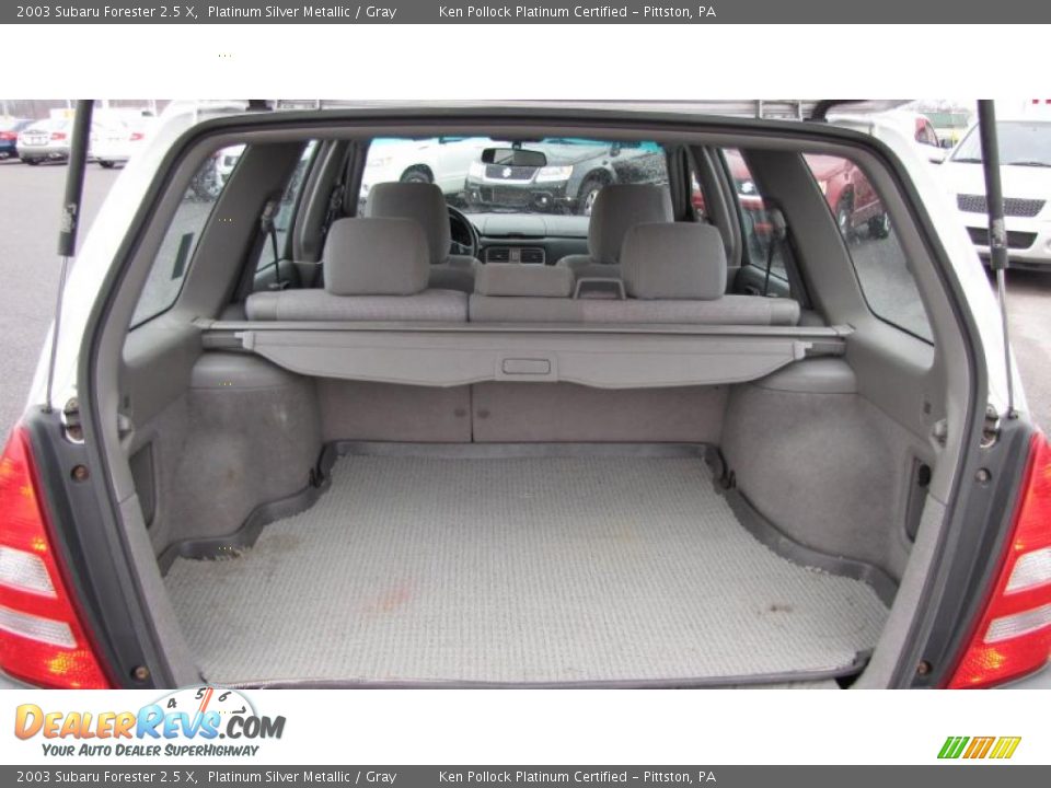 2003 Subaru Forester 2.5 X Platinum Silver Metallic / Gray Photo #9