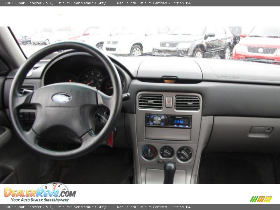 2003 Subaru Forester 2.5 X Platinum Silver Metallic / Gray Photo #18